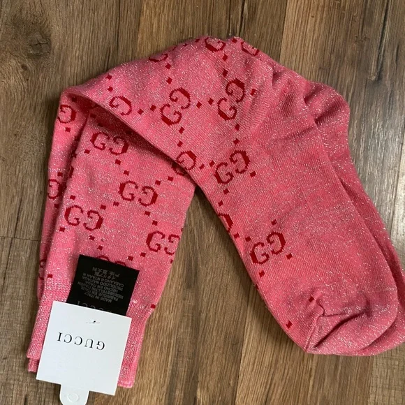 Gucci Chic Pink Patterned Socks COMES WITH BOX - Picture 6 of 8
